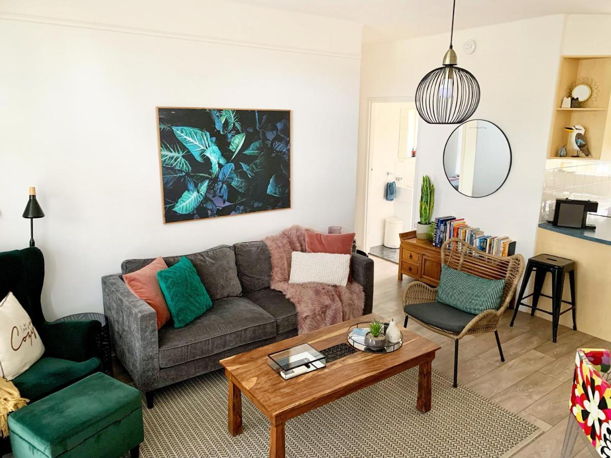 Sunshine Four Apartment Salisbury Bagian luar foto