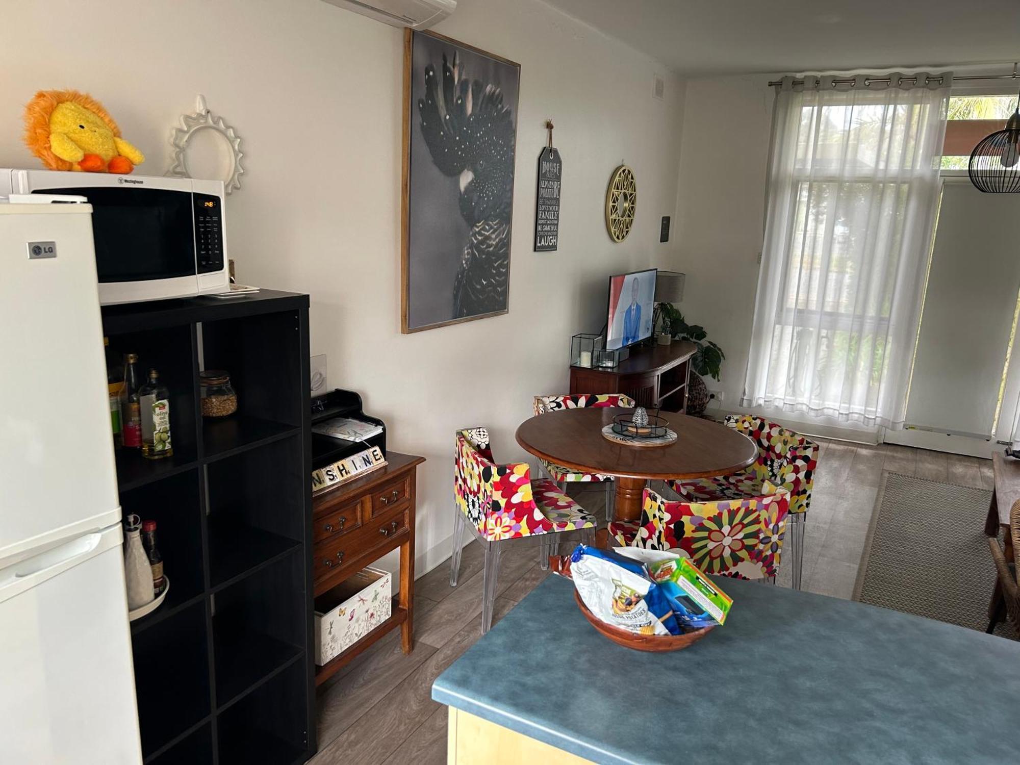 Sunshine Four Apartment Salisbury Bagian luar foto
